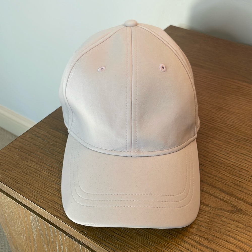 Lululemon Blush Ballcap